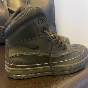 Kids Nike boots